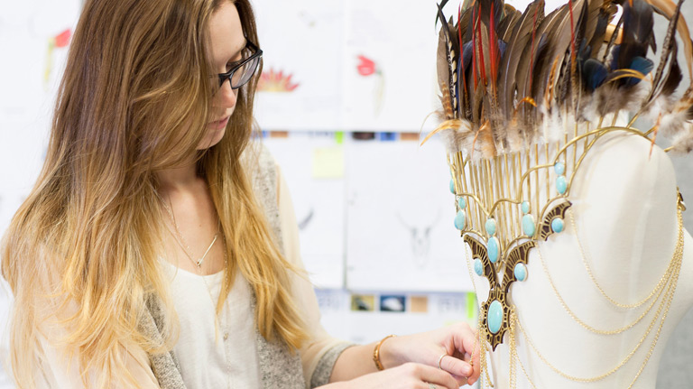 Jewelry program